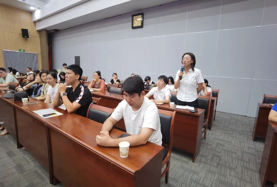 信宇腾远参加雁塔区企业劳动用工风险防控”法制宣讲